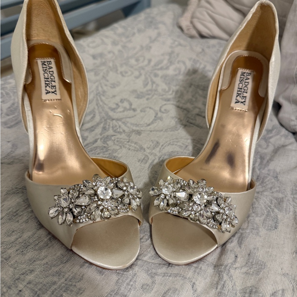 Badgley Mischka Ivory Embellished Heels